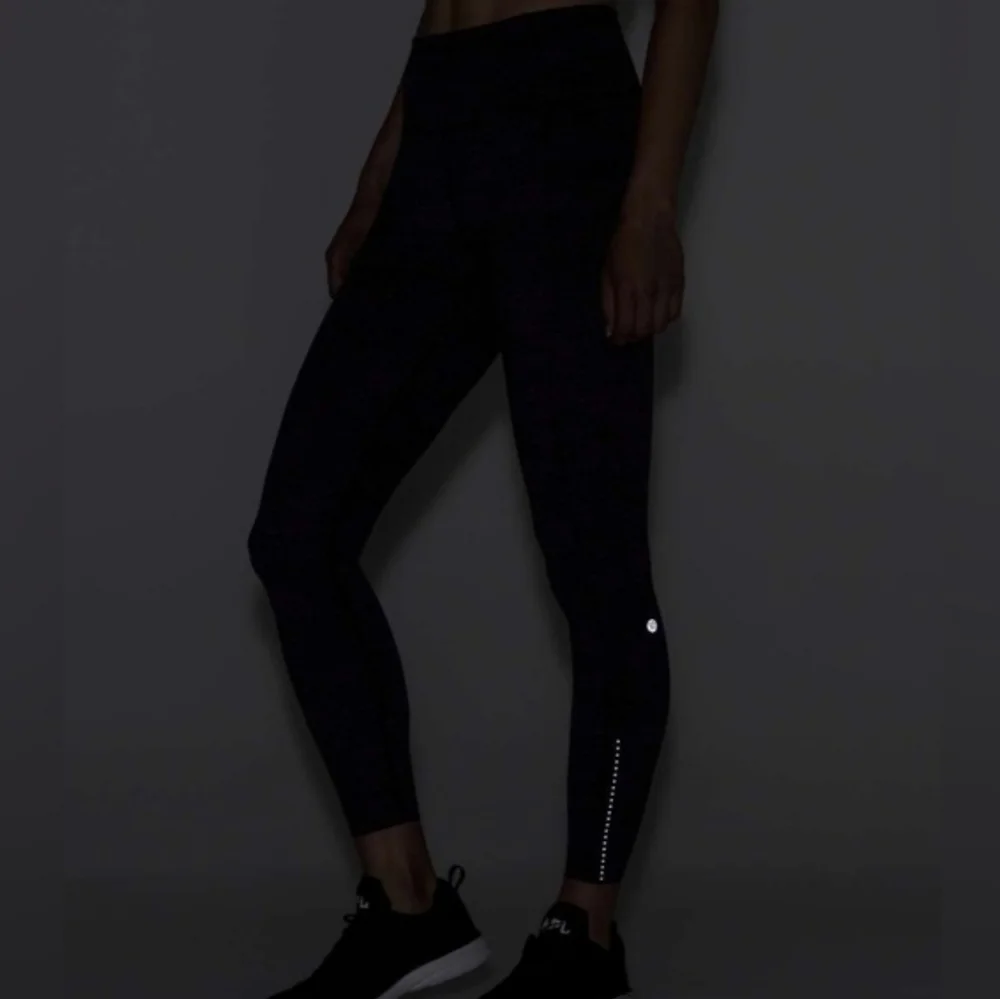Rare Lululemon Fast & Free 7/8 Tight II Nulux 25